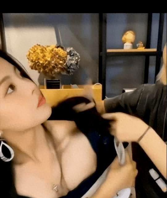 国产走光视频大全,盘点那些令人尴尬的瞬间