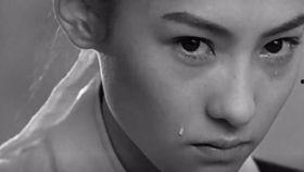 国产辣眼睛特效视频,国产视频中的视觉盛宴与笑料横生