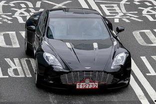 国产最美轿车街拍视频,国产最美轿车街头风采掠影